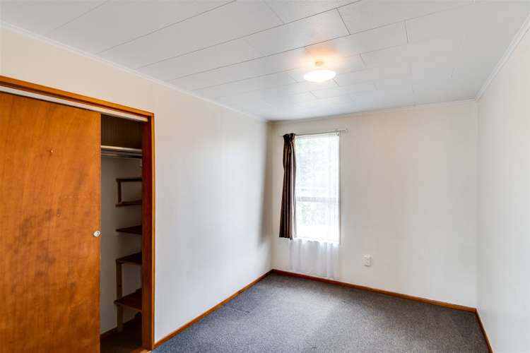 64 Columbus Crescent Flaxmere_13