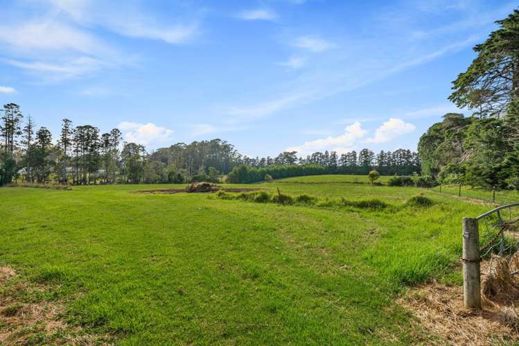 230 Riverhead Road Kumeu_14