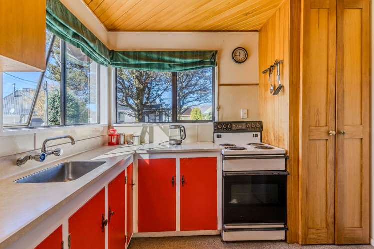 33 Braemar Place Twizel_10
