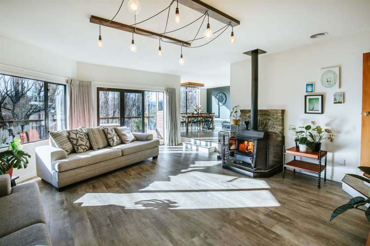 70 Lagoon Avenue Albert Town_8