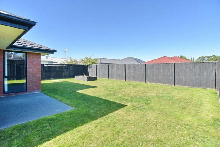 36 Minerva Crescent Woodend_16