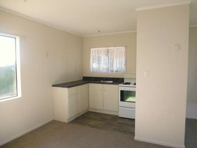 78a Tarbet Street Flaxmere_4