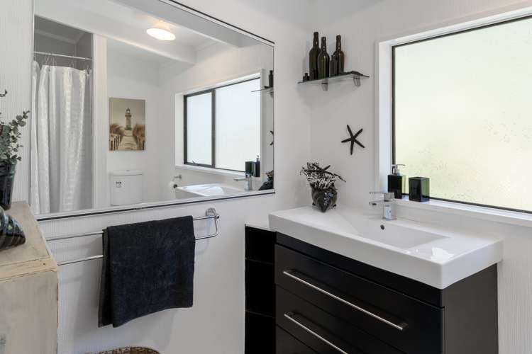 17 Webster Place Picton_15