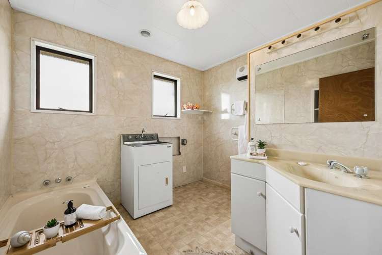 32 Bangor Terrace Kew_11