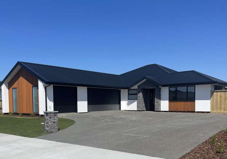 56 Macphail Avenue_0