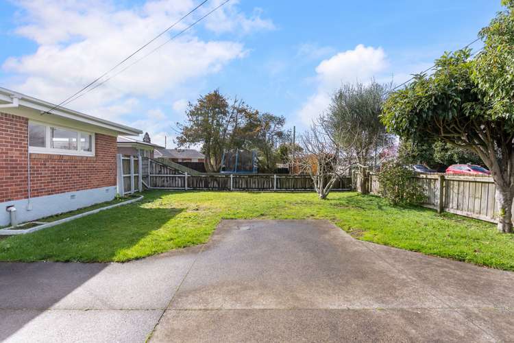 142 Clevedon Road Papakura_15
