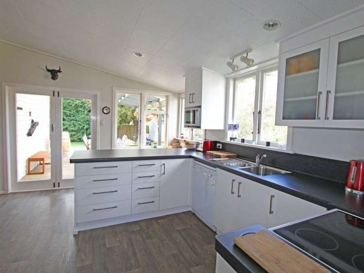 7 Albert Street Pahiatua_1