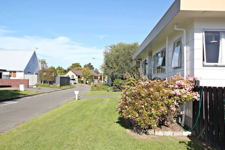 5/78 Guppy Road Greenmeadows_15