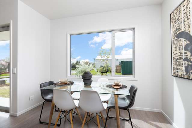 15A & 15D Neale Avenue Stoke_4