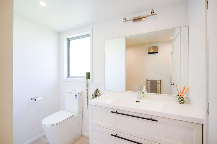 31 Drury Street West Colac Bay_16