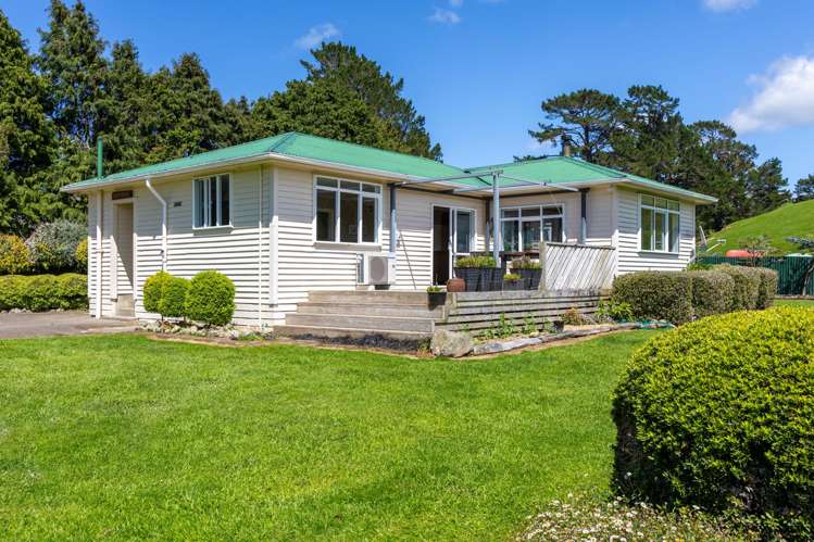 120 Priest Road Eketahuna_12