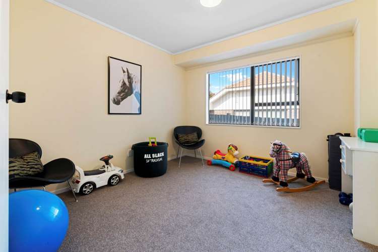 108 Mirrabooka Avenue Botany Downs_16