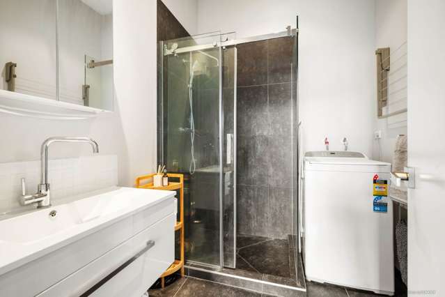 1/143 Great South Road Papakura_4