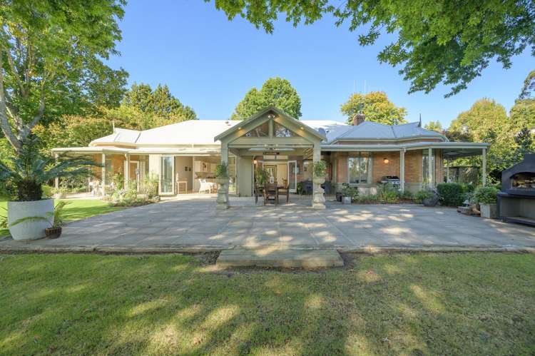 14 Freeburn Road Pyes Pa_8