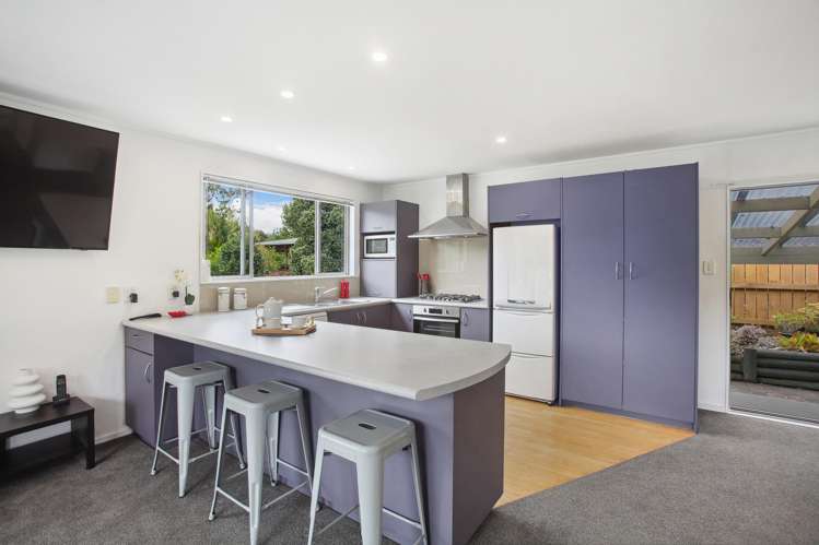 7 Napuka Road Henderson Valley_3