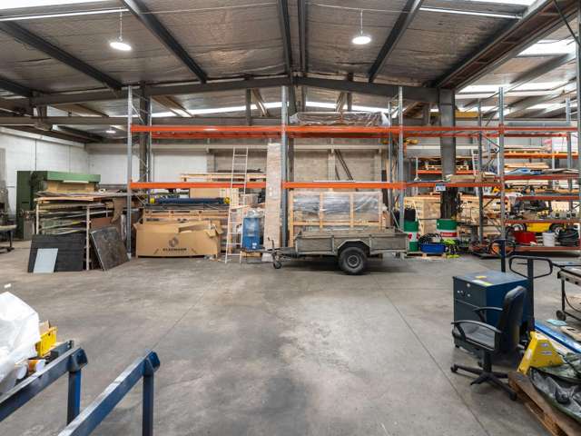 9-11 Paramount Drive Henderson_4