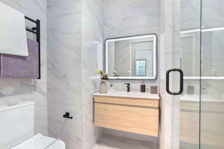 67 Puwha Street Massey_9