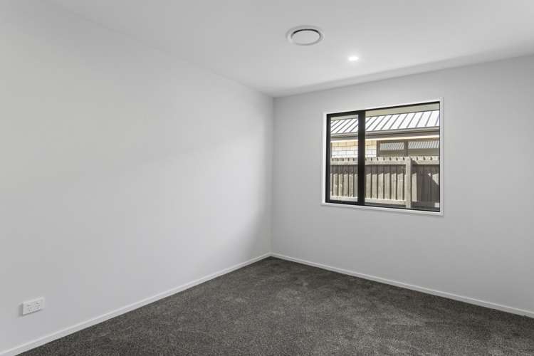 63 Blunden Road Lincoln_7