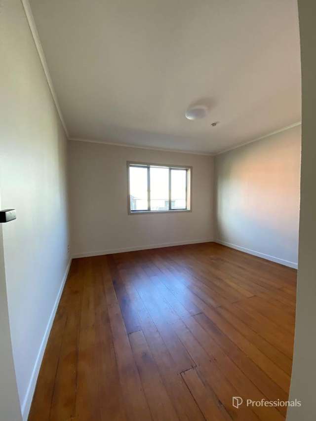 9 Greers Road Weymouth_4
