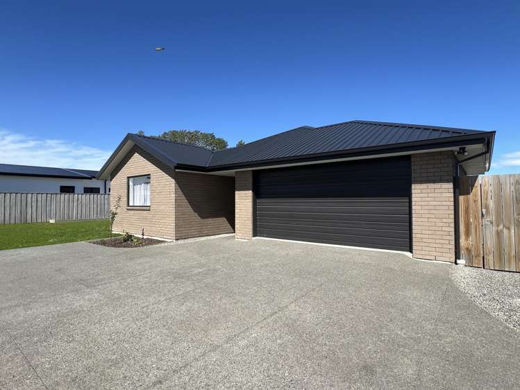 21A Strowan Avenue Elgin_20