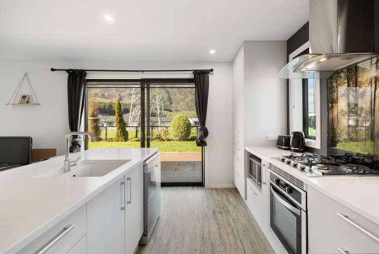 24 Woodstock Road Lower Shotover_23