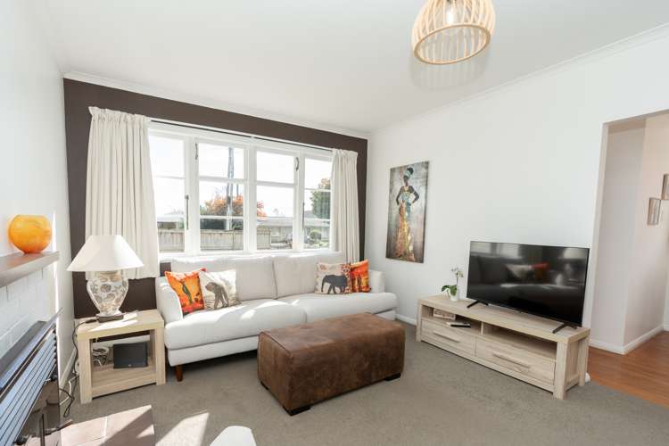 2a Bains Avenue Hamilton East_11