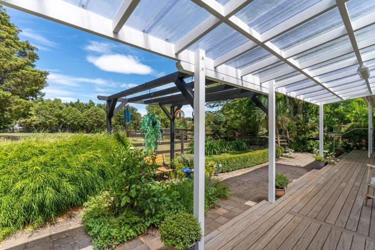 167 Lincoln Road Carterton_16