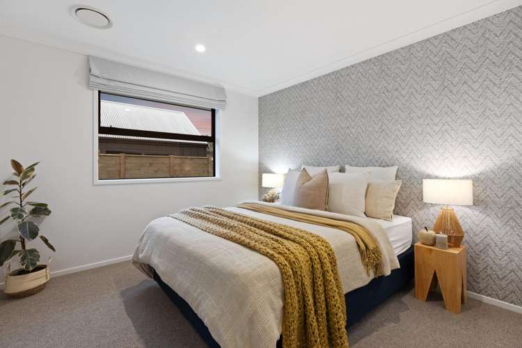 160 Lakes Boulevard Pyes Pa_22