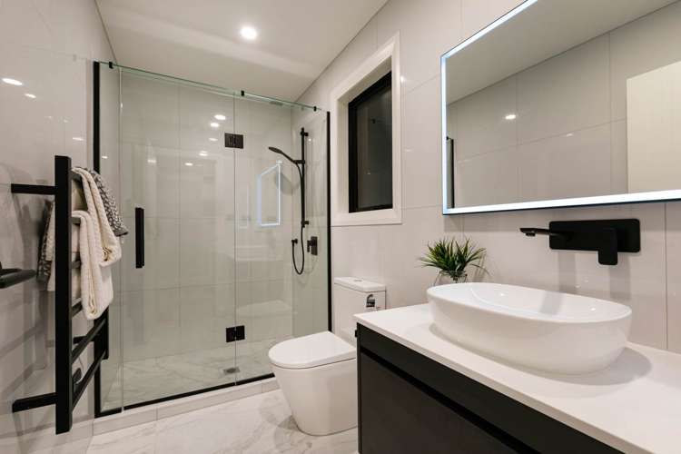 13 Kaupeka Road Orewa_16