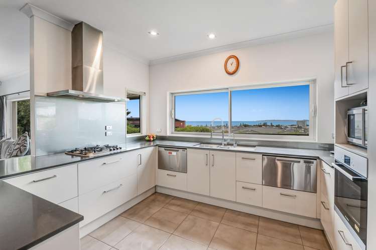 23 Manhattan Rise Orewa_21