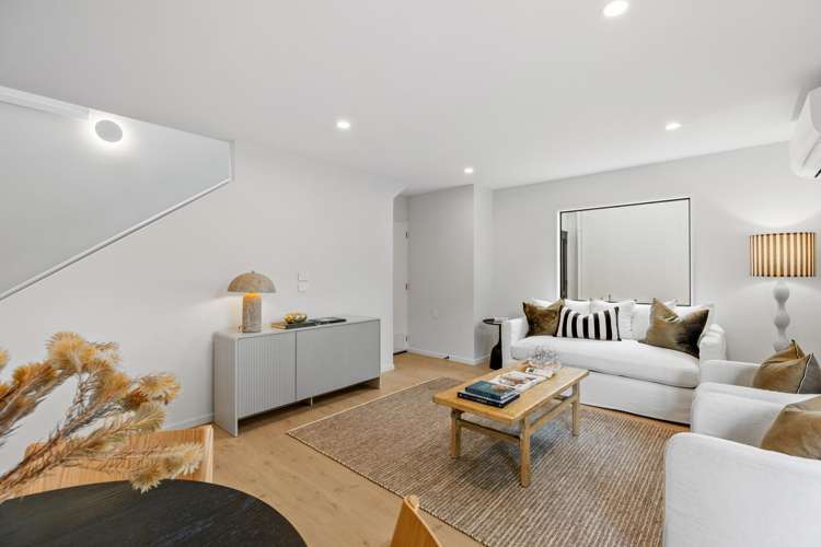 2/8 Mayfair Street Riccarton_7