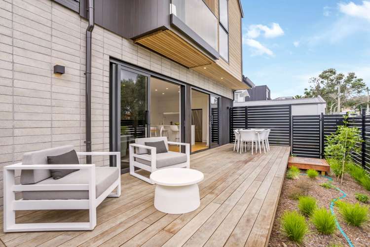 11 Winsomere Crescent Westmere_19