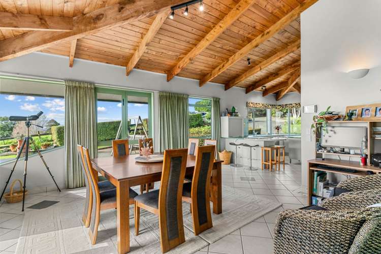 494 Takahiwai Road One Tree Point_7