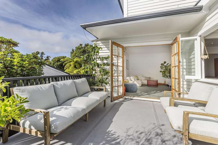 21 Waikare Street Karori_8