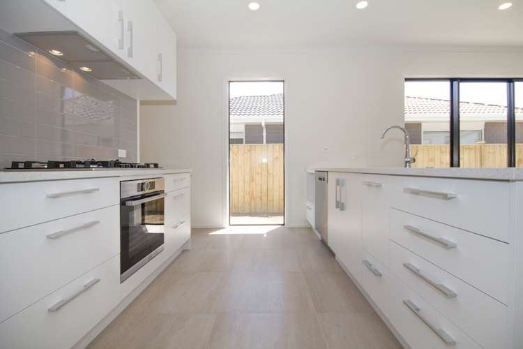 105 Colonial Drive Silverdale_5