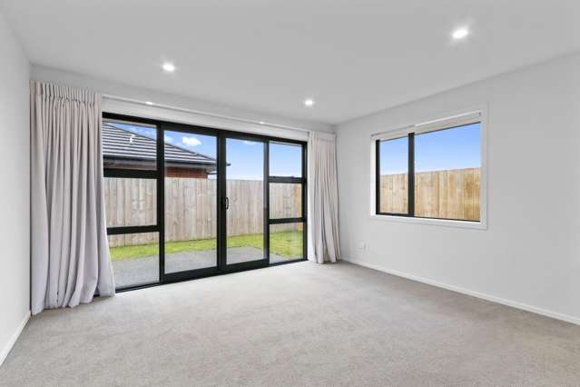 7 Bourn Heath Drive 2612_1