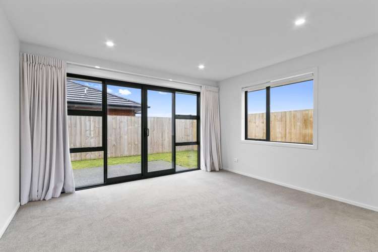 7 Bourn Heath Drive 2612_5