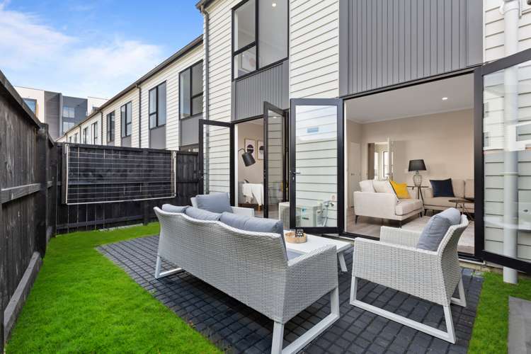 6 Kerewhenua Crescent Hobsonville_7