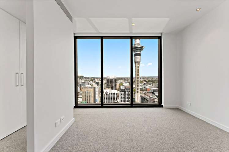 3701/51 Albert Street 10015_10