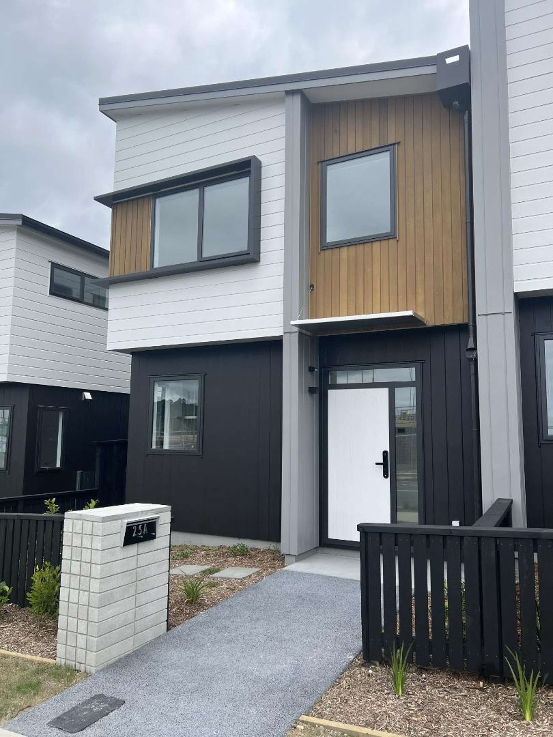 25a Henry Tayler Rise Wainui_0