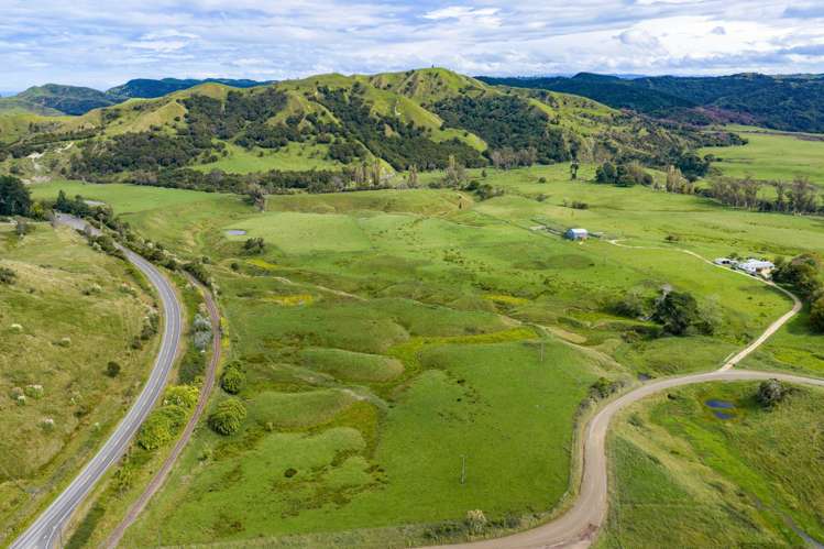 Stratholm, 31 Waihua Valley Road Raupunga_16