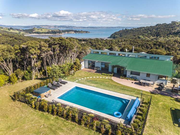 90 Musson Drive Waiheke Island_1