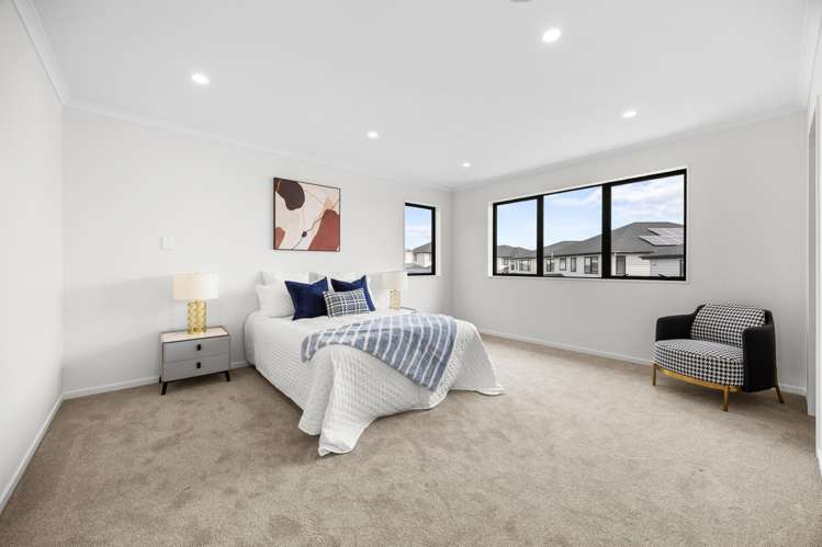 32 Tannaghmore Drive Flat Bush_25
