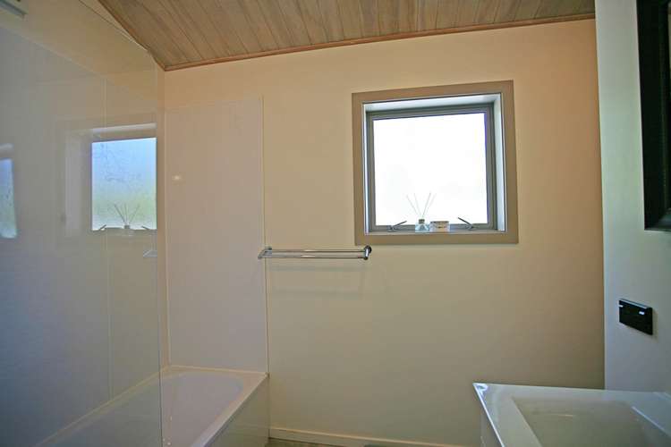 727 Christchurch Akaroa Road Tai Tapu_15