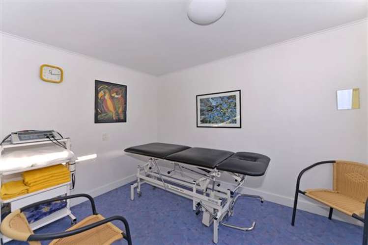 8 The Ridgeway Enner Glynn_17