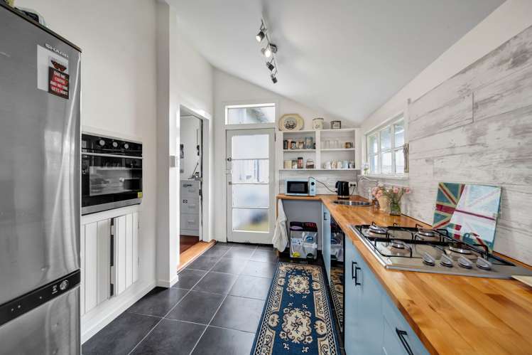 21 Egmont Street Patea_15