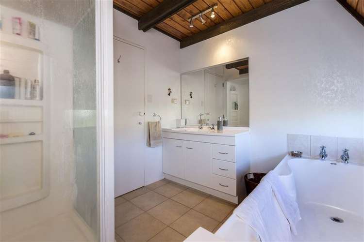 63 Eaton Crescent Matua_13