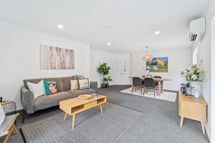 1 Phoebe Meikle Place Torbay_6