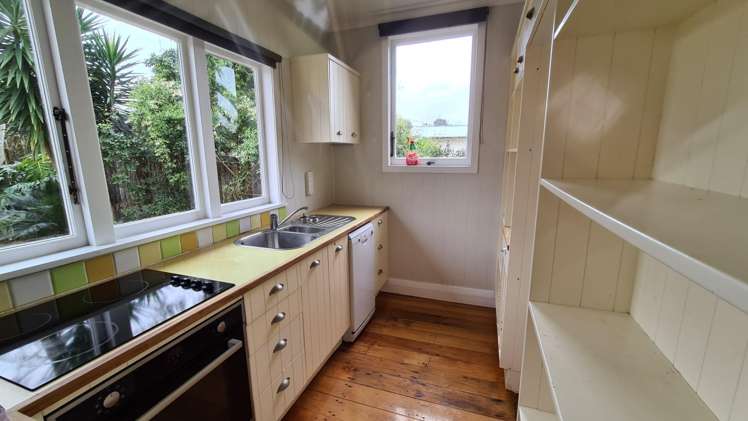51 Keyte Street 11640_9
