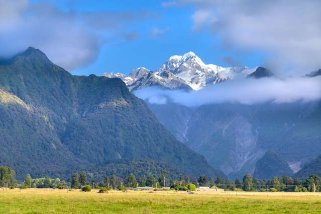 298 Cook Flat Road Fox Glacier_1